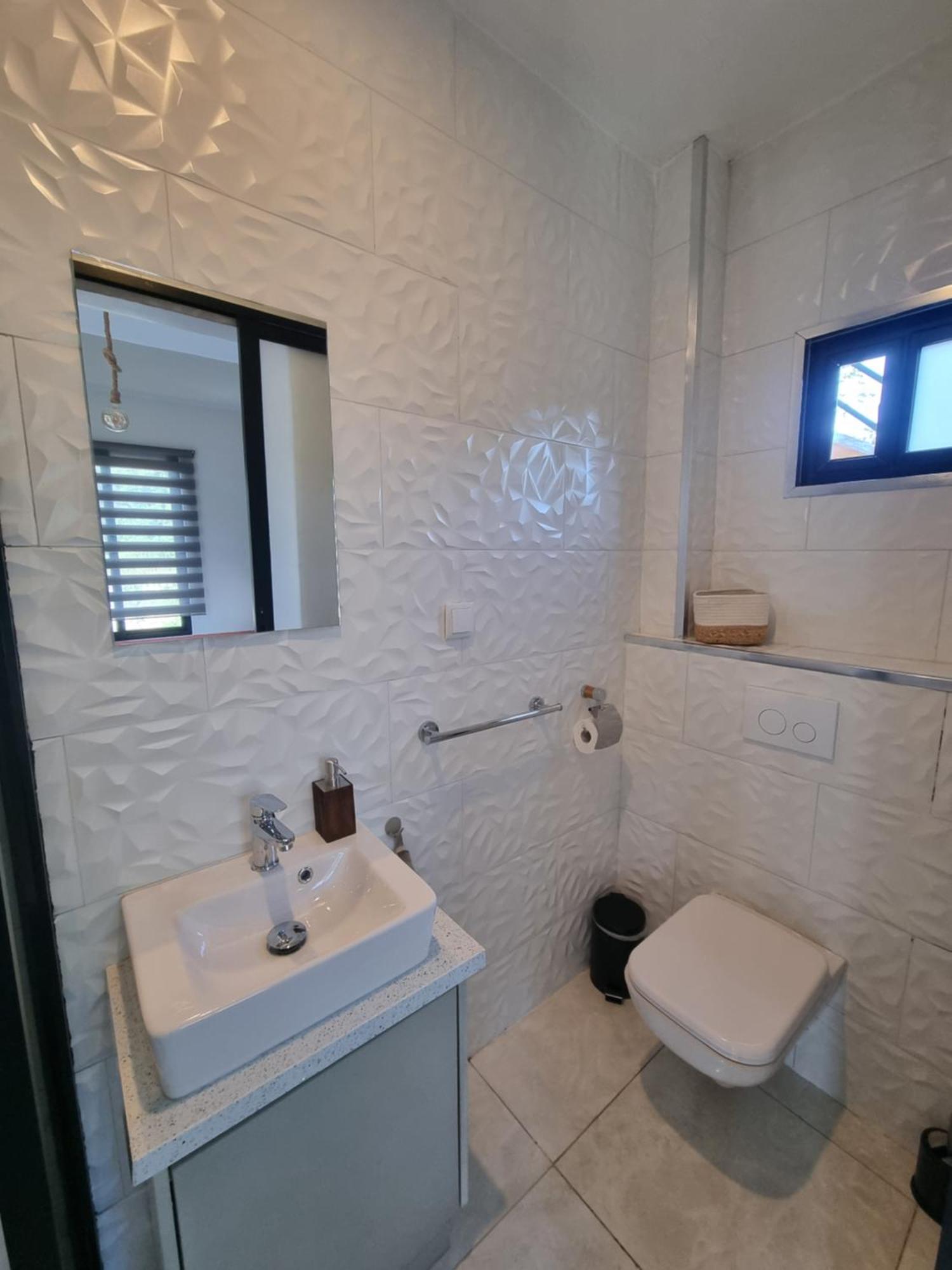 Parakreek Apartments Boxel Экстерьер фото